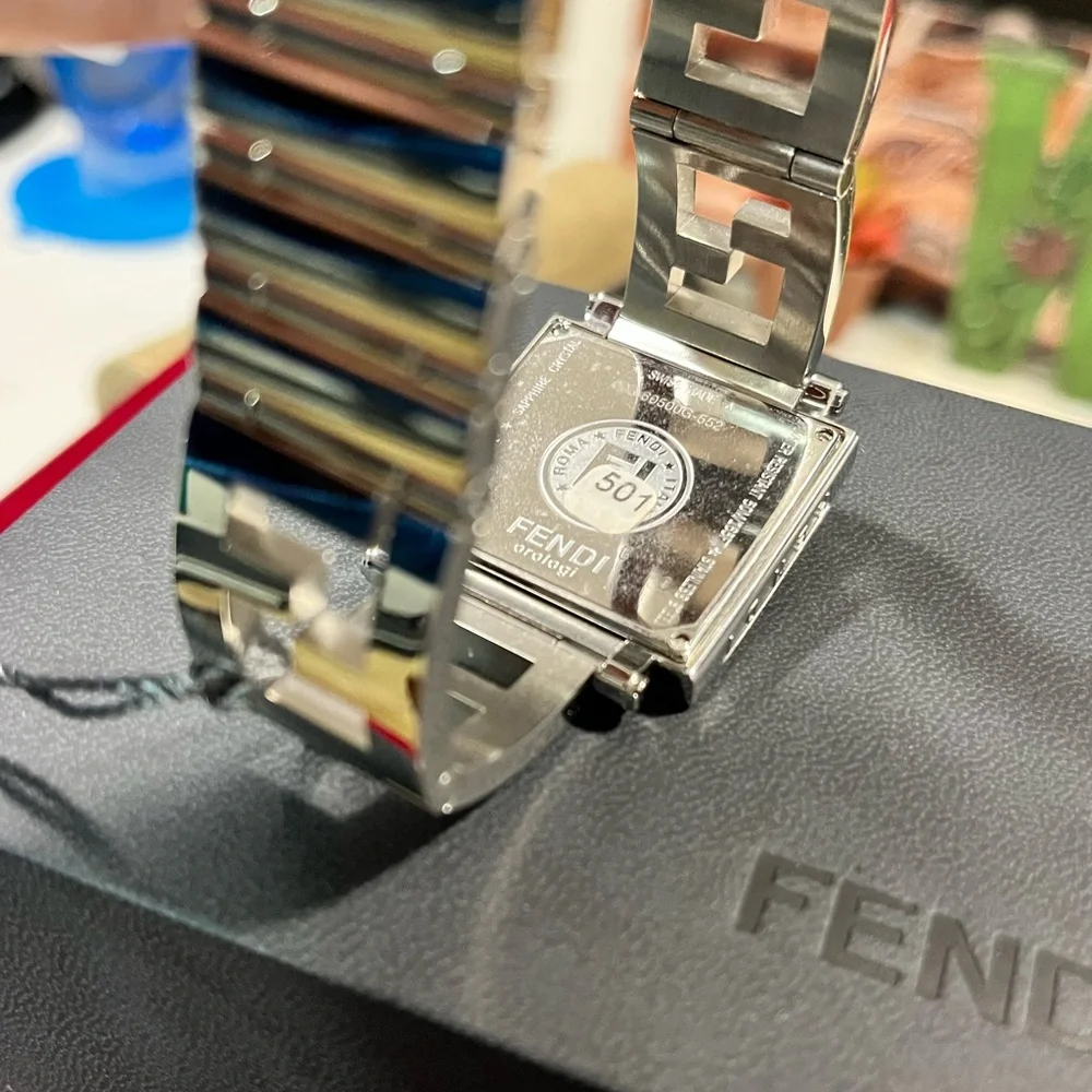 FENDI QUADRO WOMEN NIB AUTHENTIC LOGO SQUARE M.O.P. BLK STAINLESS STEEL WATCH